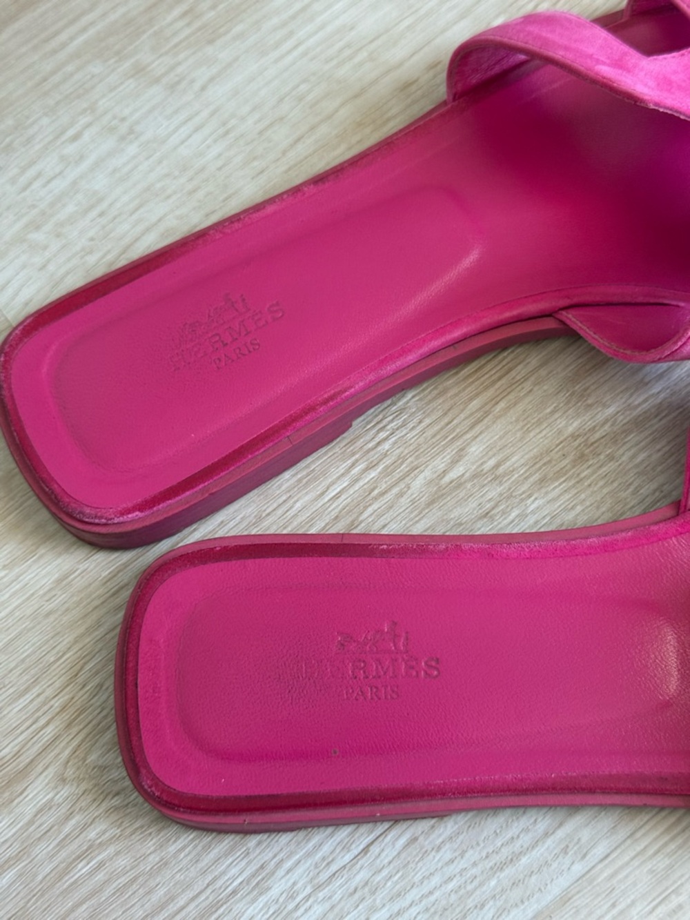 AUTHENTIC Hermes Oran Leather Pink Sandals - Picture 3 of 5